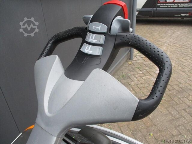 Niederhubwagen STILL EXU-SF20