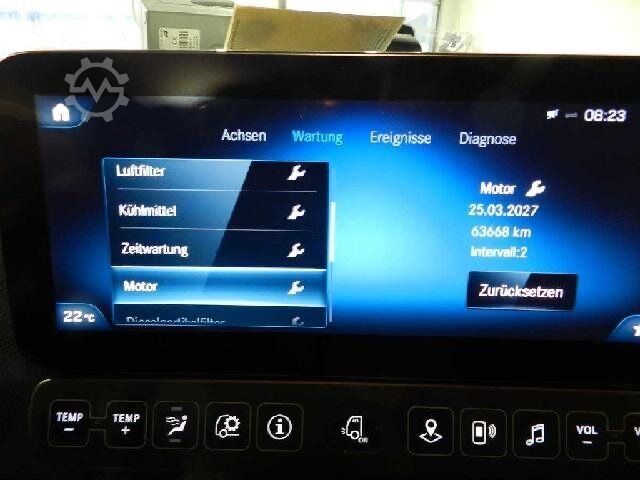 LKW mit Kofferaufbau MERCEDES-BENZ 1824 L Koffer 7.2 Seitentür LBW 2t Kamera