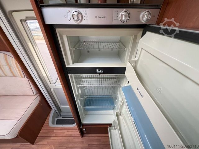 Caravana semiintegrada ELNAGH Prince 580 L - Queensbett - - Solar