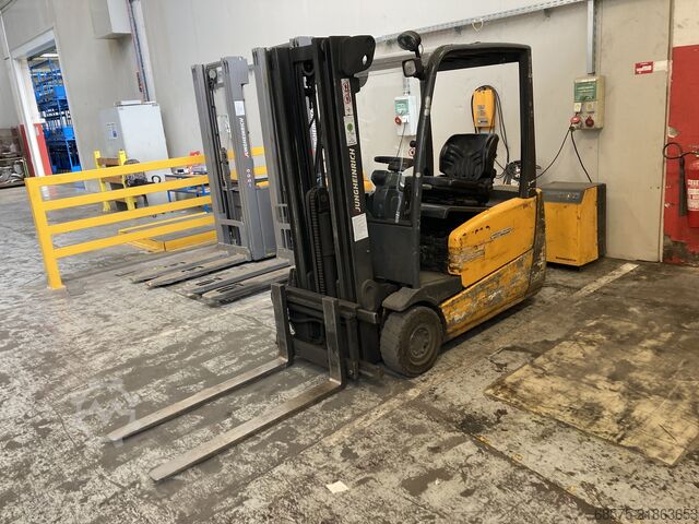Forklift Jungheinrich EFG216