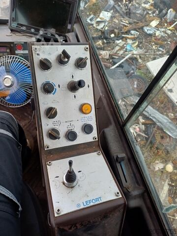 Nožnice na šrot LEFORT MOBILE 500