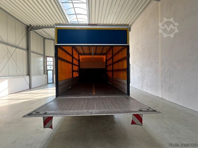 Furgão cortina de lona FUSO Canter 7C18 Pritsche Plane mit Ladebordwand