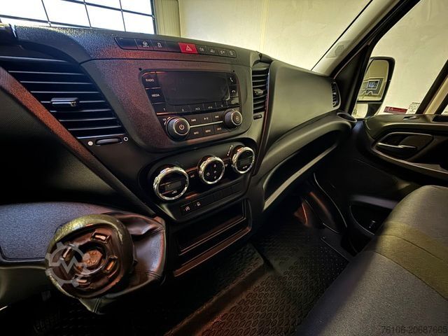 Furgão de painéis IVECO Daily 35S16 Kastenwagen 3 stück *Klima*