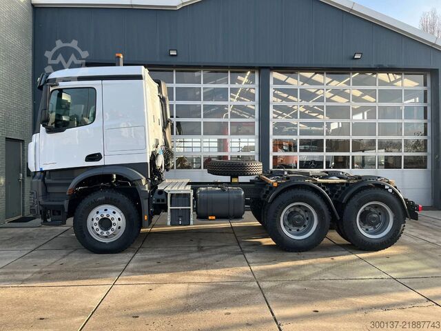 Estándar-SZM Mercedes-Benz Actros 4048 S 6x4 Tractor Head