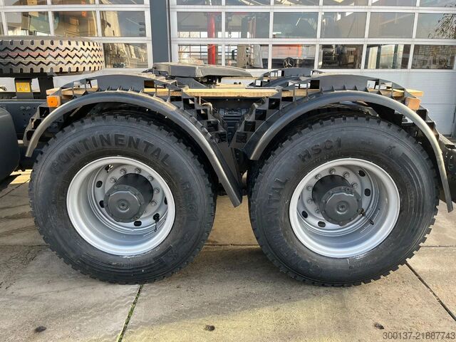 Estándar-SZM Mercedes-Benz Actros 4048 S 6x4 Tractor Head