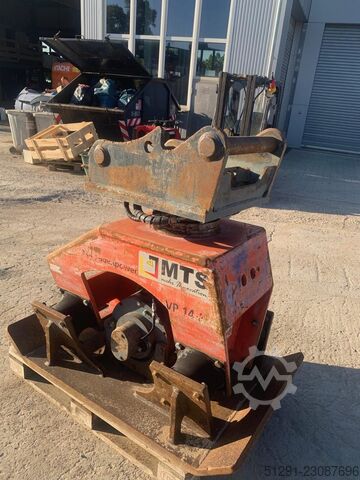 Baumaschine 2 x Anbauverdichter MTS