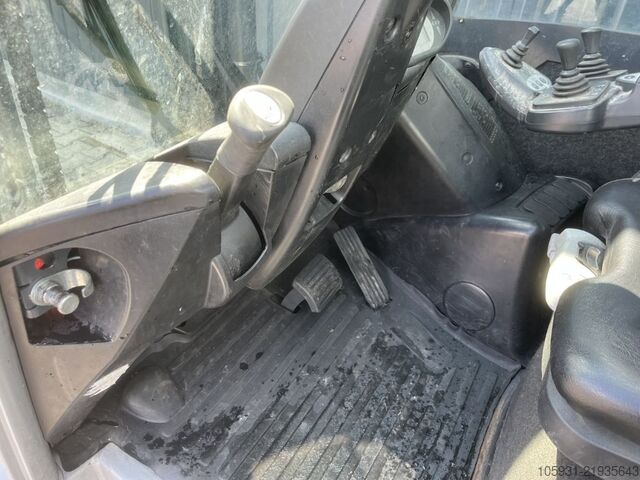 LPG lyftarar Still RX70-30T