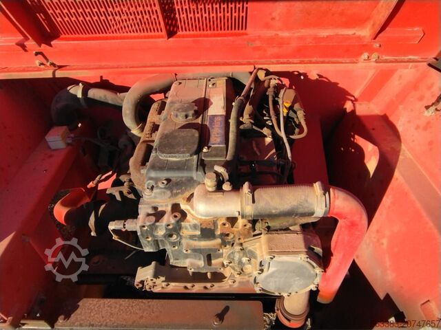 Manipulator telescopic rotativ Manitou MRT1635