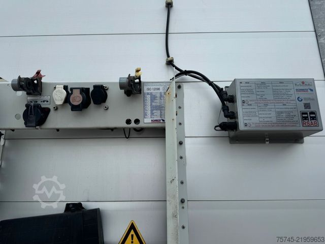 Auflieger mit Pritsche & Plane SCHMITZ CARGOBULL * ALCOA * LIFTACHSE * SCHNELLADESYSTEM*TOP