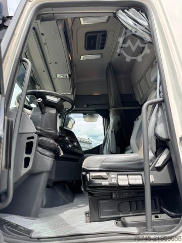 Standard SZM RENAULT T 520 HIGH * RETARDER * STANDKLIMA * GEPFLEGT *