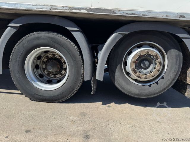 Kühlkoffer-LKW SCANIA P 280 Kühlkoffer mit BÄR Ladebordwand / Kiesling