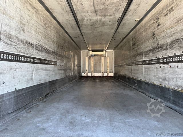 Kühlkoffer-LKW SCANIA P 280 Kühlkoffer mit BÄR Ladebordwand / Kiesling