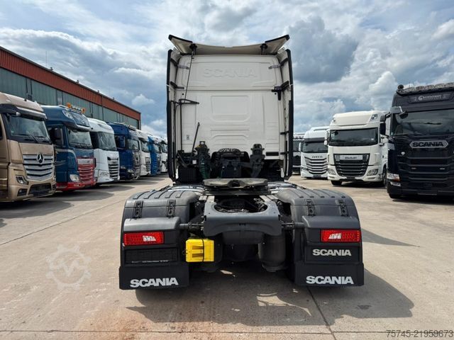 Standard SZM SCANIA R 590 * RETARDER * STANDKLIMA*SCHECKHEFT* 1 HAND