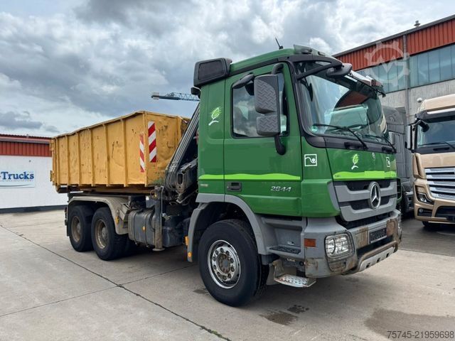 Āķa konteineru automašīna MERCEDES-BENZ ACTROS 2644 * 6 X 4 * HIAB KRAN 10 M * B&B *EPS