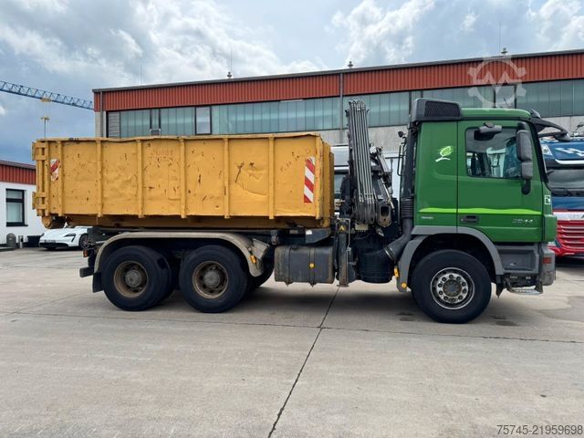Āķa konteineru automašīna MERCEDES-BENZ ACTROS 2644 * 6 X 4 * HIAB KRAN 10 M * B&B *EPS