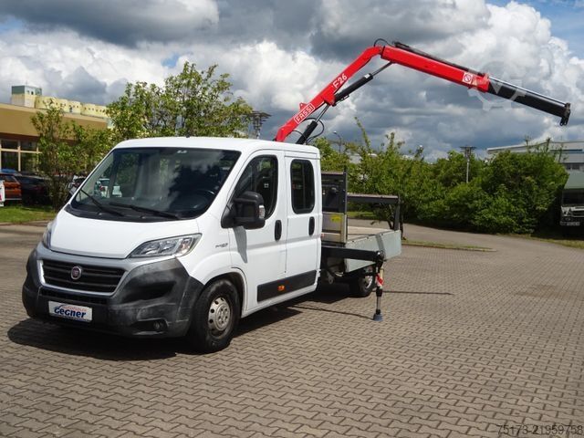 รถตู้กระบะ FIAT Ducato Maxi Doka Pritsche Fassi Ladekran