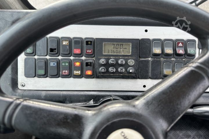 Σοκάμι φορτηγού  YT222 4x2 Chassis-Kabine / Swiss-Vehicle