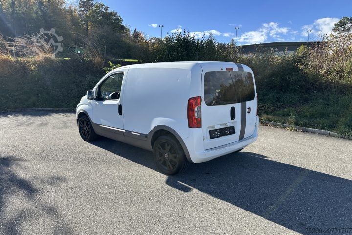 Προσαρμοσμένο φορτηγάκι Fiorino 1.4 Kasten / Swiss-Vehicle