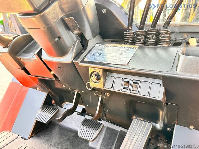 Iekrāvējs Toyota 42-4FD40 / DIESEL / 4500KG / DUPLEX / FO