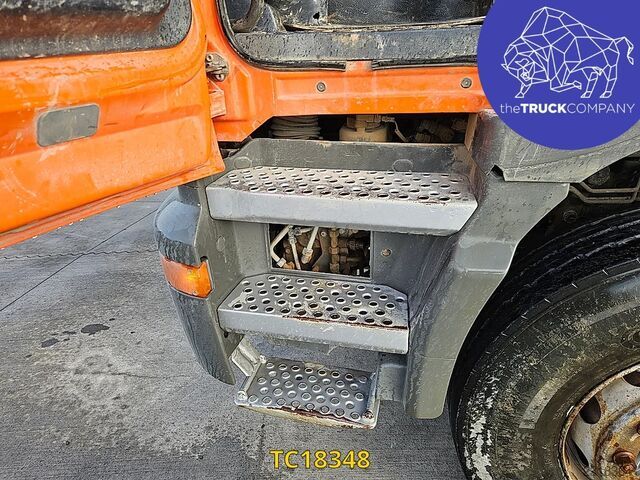  Mercedes-Benz Actros 3235