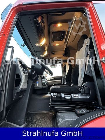 Valníkový nákladní automobil s plachtou MAN TGS 18.360 4x2