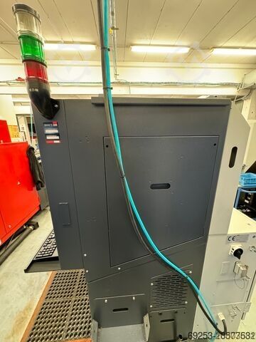 Centro di tornitura e fresatura CNC Emco GmbH E25 TCM