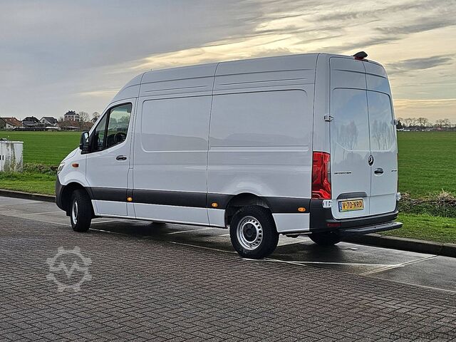 高顶旅行车 MERCEDES-BENZ SPRINTER 317 L2H2 LED Mbux Navi!