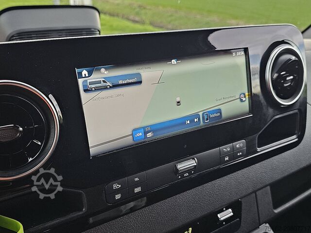 高顶旅行车 MERCEDES-BENZ SPRINTER 317 L2H2 LED Mbux Navi!