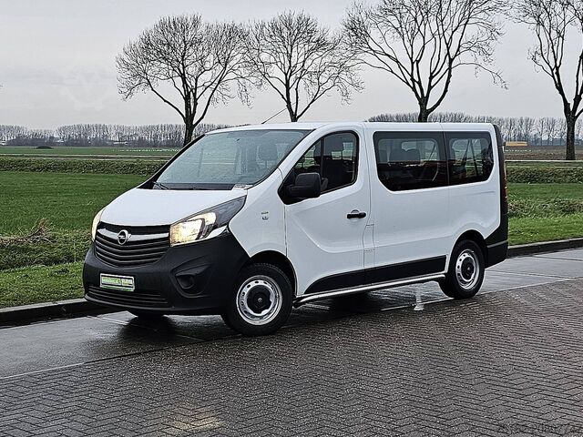 Επιβατικές μεταφορές OPEL VIVARO 1.6 L1 Combi 9p Airco