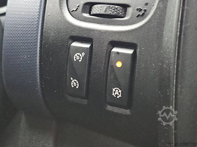 Επιβατικές μεταφορές OPEL VIVARO 1.6 L1 Combi 9p Airco