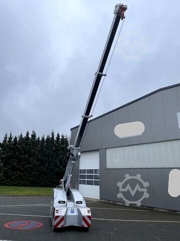 Grua móvel JMG MC 70S