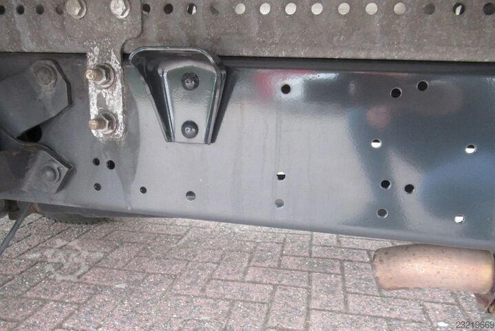 Iveco Daily 35C16 ladbil med lift Iveco Daily 35C16 Bak + klep