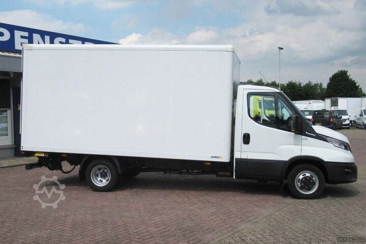 Iveco Daily 35C16 ladbil med lift Iveco Daily 35C16 Bak + klep