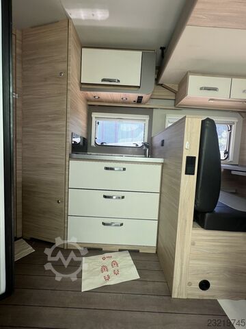 סמי-אינטגרלי Fiat Ducato Weinsberg Carasuite 650MF del 2024 | Automatico | Posti letto: 6