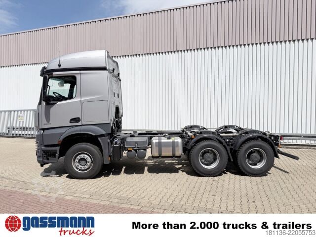 Standard nyergesvontató Mercedes-Benz Arocs 2653 K 6x4, Retarder, Navi,