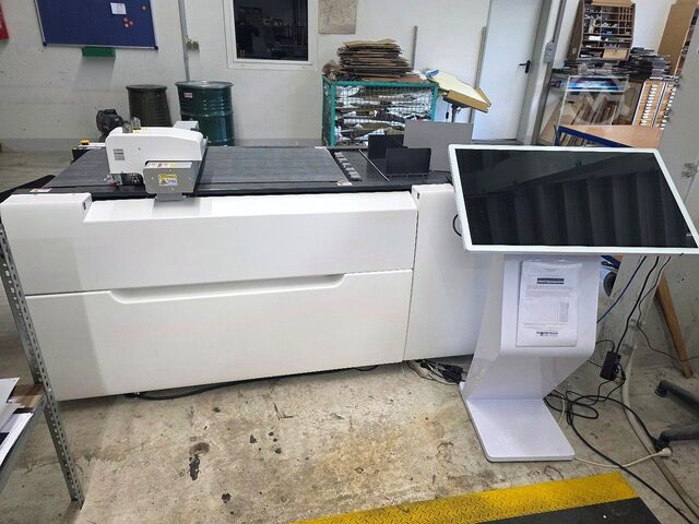 Fuldautomatisk stansepresse Magnopro i-Cut 7550 PLUS+SLEEKING HAK 100/Brother