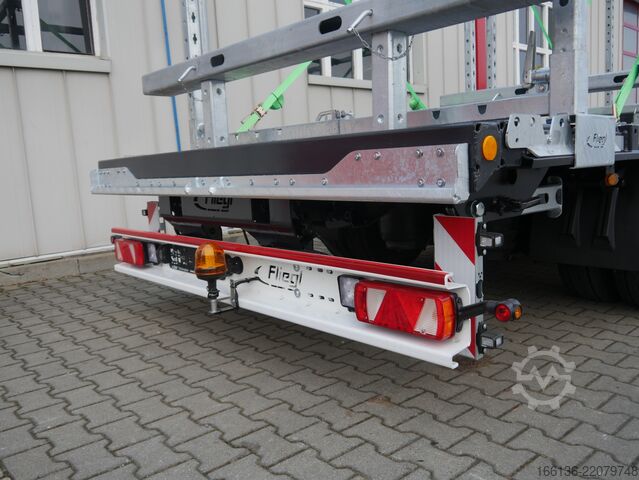 открита полуремарке FLIEGL 2-Achs Mega Plateau Jumbo SZS 290