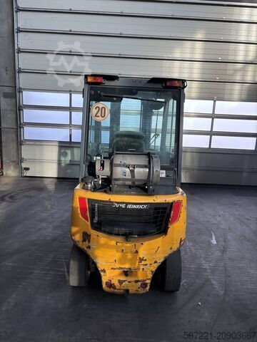 PB targoncák Jungheinrich TFG 425 S Triplex 5.000 mm