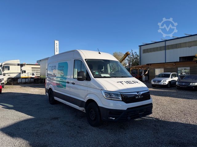 Hög tak skåpbil MAN eTGE 3.140E Automatik Navi 36KWH