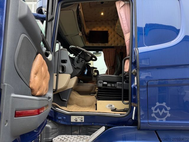 Standard trækkerunit SCANIA R620 V8 Retarder 2x Tank Vollspoiler Eu5