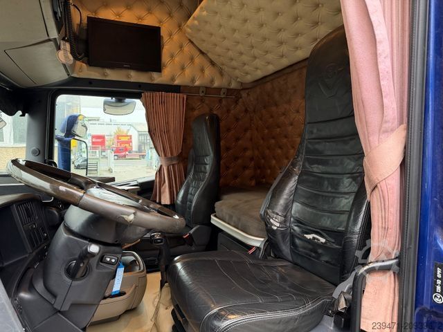 Standard trækkerunit SCANIA R620 V8 Retarder 2x Tank Vollspoiler Eu5