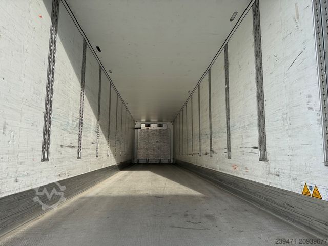 冷蔵セミトレーラー SCHMITZ CARGOBULL SKO 24/L - 13.4 Carrier Vector 1350 Lift