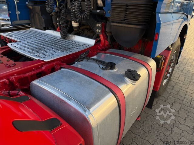 Tractor estándar DAF XF 530 SuperSpaceCab 6x2 Retarder Lenk/Lift