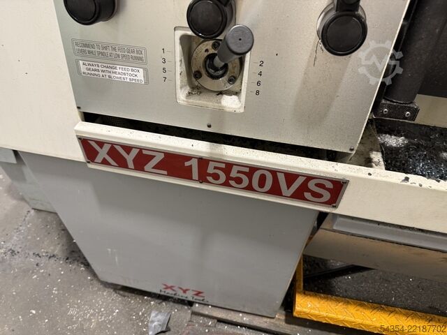 Ročni stružni stroj s podporo z vrzeljo XYZ 1550VS x 1230mm