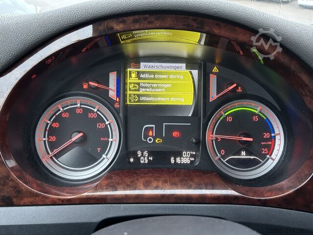 标准-SZM DAF CF 330 FT / Sleeper Cab / 616 dkm / NL Truck