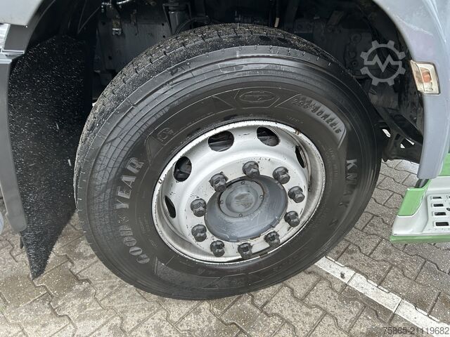 标准-SZM DAF CF 330 FT / Sleeper Cab / 616 dkm / NL Truck