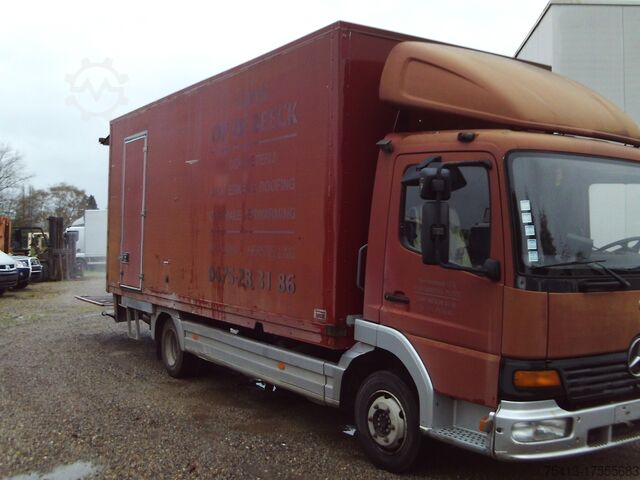 Box truck Mercedes-Benz ATEGO 815