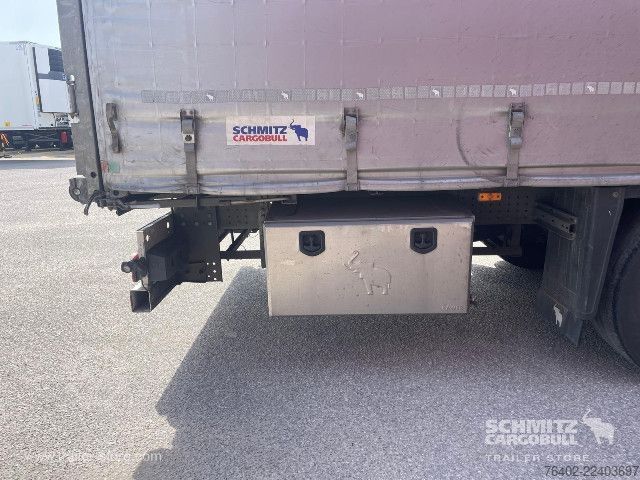 مقطورة نصفية مفتوحة مع قماش مشمع Schmitz Cargobull Semitrailer Curtainsider Standard