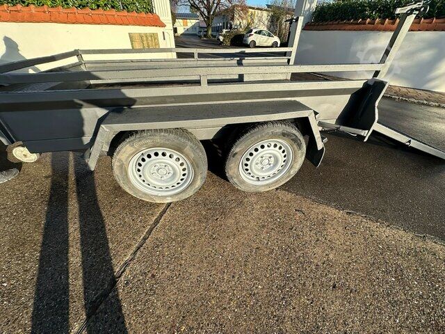 Tieflader Anhänger Dede Tieflader mit Auffahrampe Nutzlast 1.450kg