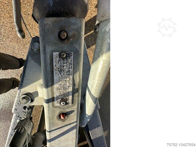 Tieflader Anhänger Dede Tieflader mit Auffahrampe Nutzlast 1.450kg